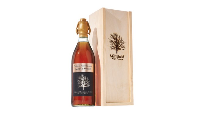 Organic Pure Vermont Maple Syrup in Swing-Top Bottle with Wooden Gift Box