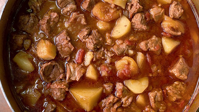 Spiced Lamb with Potatoes and Apricots
